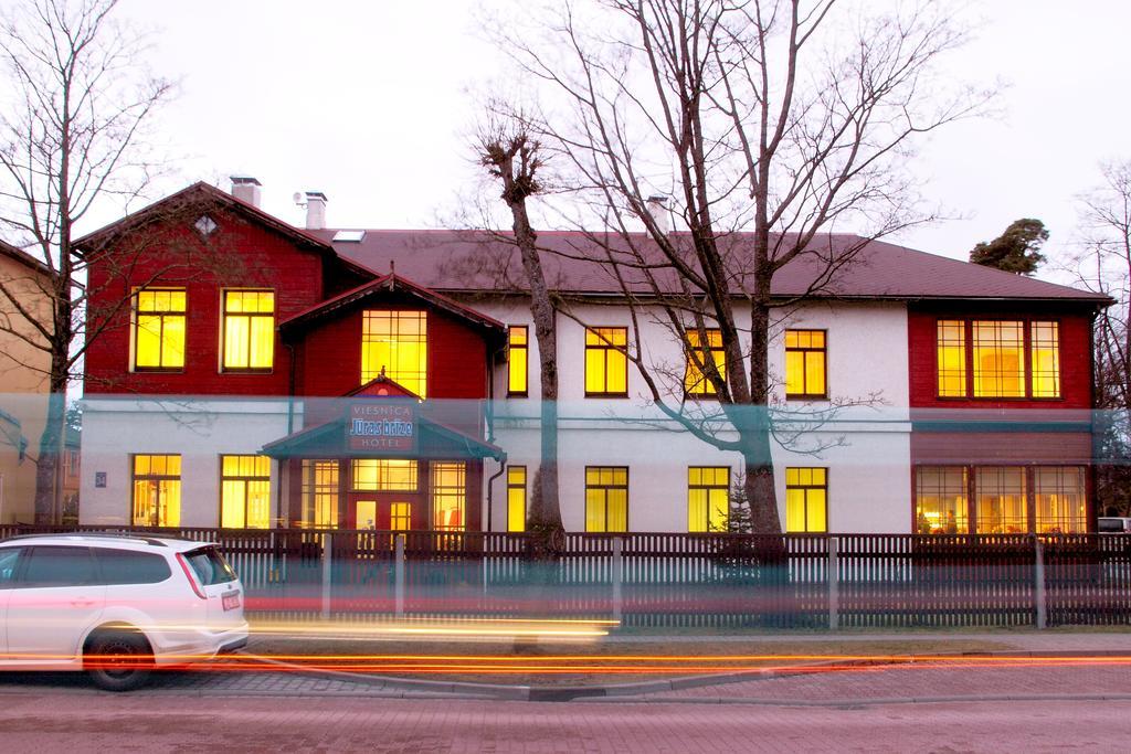 Juras Brize Hotel Ventspils Bagian luar foto